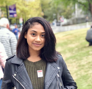 Meet your Posher, Elena